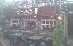 Churchills Inn & Rooms